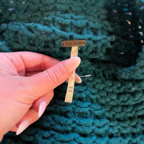 Free People Sweater - Picture 3 of 3
